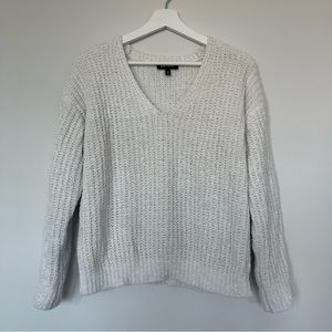 Express White V Neck Long Sleeve Chenille Sweater in Size XSmall